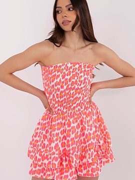 Suit Italy Moda  Stylish women\'s jumpsuit perfect for everyday styling, combining comfort with a trendy look. Made of soft cotton, it provides comfort throu