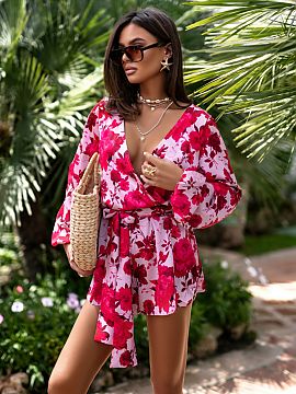 Suit LaBalancia  Stylish and feminine jumpsuit that combines comfort with elegance. Made of lightweight, flowing material, it will be perfect for warmer days