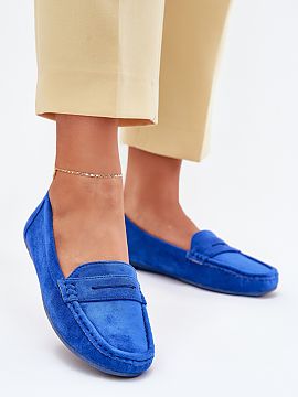 Mocassin Step in style  Classic, women\'s moccasins have been made of soft to the touch eco-suede. This model has a decorative strap at the front. Moccasins are pla