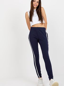 Tracksuit trousers Rue Paris  Comfortable sweatpants in a casual-sporty style are the perfect choice for everyday wear and physical activities. Made of a soft and flexibl
