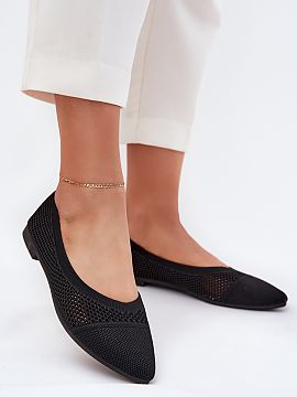 Ballet flats Step in style  Women\'s ballet flats made of textile material, set on a flat heel. Almond-shaped toes give them subtlety, and the soft, eco-leather insole 