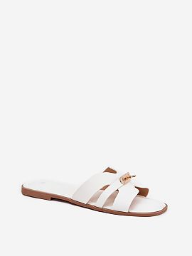 Flip-flops Step in style