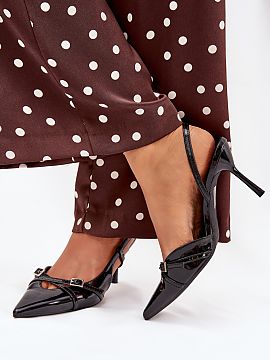 High heels Step in style  Women\'s pumps with open heel, set on a stiletto, are a perfect proposal for special occasions. In the front, there are two interlacing stra