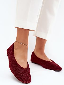 Ballet flats Step in style  Stylish ballerinas covered with sheepskin fur are a combination of comfort and fashionable look. Rounded toes give them delicacy, and flat s