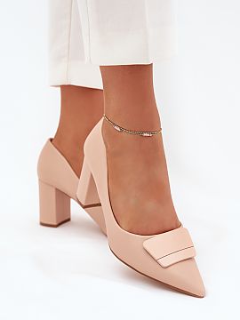 Block heel pumps Step in style  Women\'s pumps made of eco leather, set on a column-shaped heel, combine elegance with comfort. Pointed toes slim the legs, and the decorati
