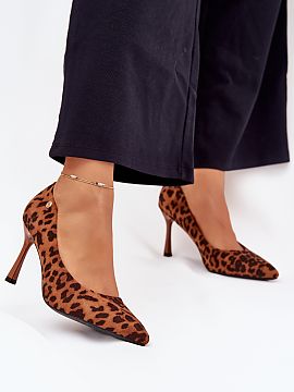High heels Step in style  Women\'s high heels from the Vinceza brand, made of eco suede, are an elegant proposal that combines comfort with fashionable design. Pointe