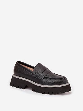 Mocassin Step in style