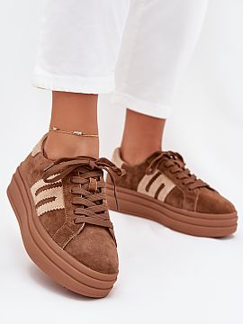 Sport Shoes Step in style  Women\'s sneakers made of natural suede are a combination of elegance and comfort. Set on a platform, they add lightness and height to the s