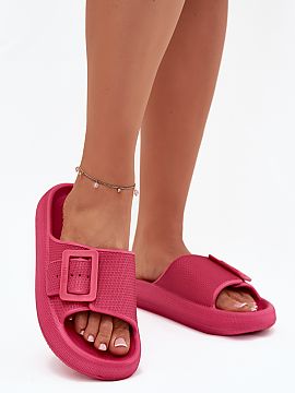 Flip-flops Step in style  Women\'s flip-flops made of foam material from the Big Star brand are a lightweight and comfortable option for warmer days. Mounted on a pla
