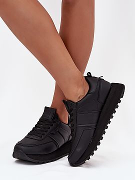 Sport Shoes Step in style  Women\'s sneakers from the Big Star brand. Made of natural leather, they offer exceptional comfort and durability. The platform, which adds 