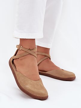 Balerinki Step in style  Women\'s ballet flats made of natural suede are an elegant and comfortable option for everyday wear. The Barefoot model is footwear designed