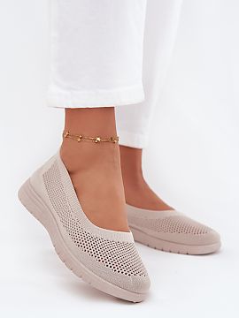 Balerinki Step in style  Mesh, breathable women\'s ballet flats are a perfect choice for warm days. Made of textile material, they provide proper ventilation. Inside
