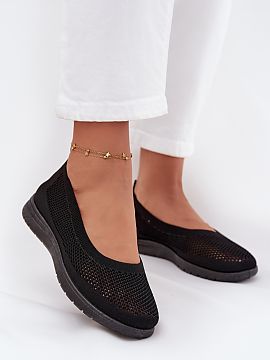 Balerinki Step in style  Mesh, breathable women\'s ballerina flats are a perfect choice for warm days. Made of textile material, they provide adequate ventilation. I