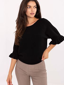 Jumper Italy Moda  Elegant women\'s sweater of standard length, perfect for both everyday wear and more special occasions. Made of high-quality blend of viscos