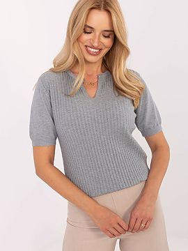 Short sleeve sweater Factory Price  An elegant women\'s sweater with short sleeves is a stylish proposal for work and everyday wear. Made from a soft blend of viscose, polyeste