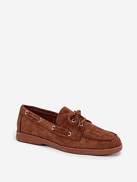 Mocassin Step in style