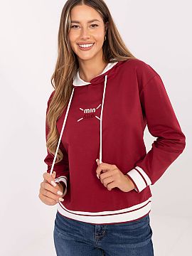 Sweatshirt Relevance  Women\'s casual sweatshirt, made of a dominant blend of cotton and elastane, guaranteeing comfort and freedom of movement. The model of stan
