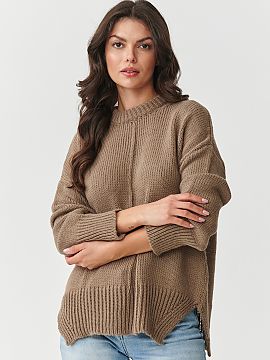 sweter Makadamia  This women\'s sweater is a combination of comfort, style, and versatility that will make you love it from the first time you wear it. Its re
