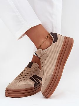 Sports footwear Step in style  Women\'s sneakers made of a combination of corduroy material and eco-leather are a perfect choice for comfort and a modern look. Set on a pl