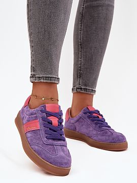 Sport Shoes Step in style  Women\'s sneakers from the Vinceza brand are a combination of comfort and fashionable, urban style. Made of natural suede, they present an e