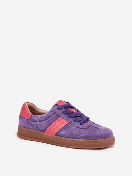 Sport Shoes Step in style