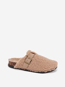 Slippers Step in style