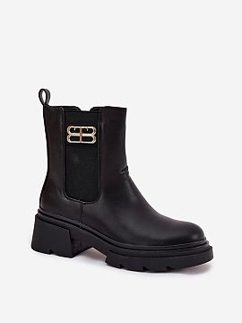 Slippers Step in style