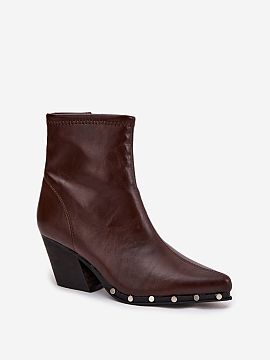 Heeled boots Step in style