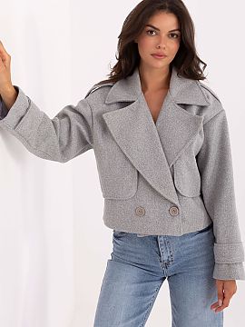 Coat Rue Paris  A short women\'s trench coat is a classic transitional coat in a casual style that works well both for everyday wear and for work. Made of p
