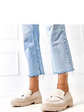 Mocassin Solea  Elegant and comfortable women\'s loafers are the perfect choice for everyday wear and work. Made of eco-leather, they look stylish and match