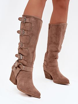 Heeled boots Step in style  Cowgirl boots made of eco suede are a fashionable proposal inspired by the western style. Set on a column-type heel, they provide comfort an