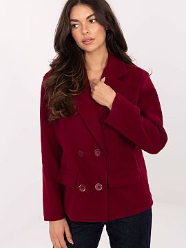 Coat Rue Paris  An elegant women\'s coat with lapels is a classic proposal for women who appreciate timeless style and comfort. The short cut with long slee