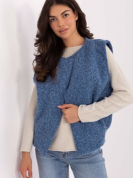 Gilet Rue Paris  Women\'s boucle vest without closure is a fashionable and practical proposal in a casual style, perfect for everyday wear. Made of polyester