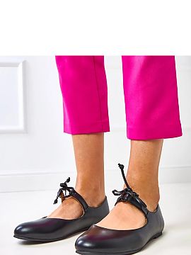 Ballet flats Solea  Elegant women\'s ballet flats made of high-quality ecological leather, combining classic design with everyday comfort. The model features a 