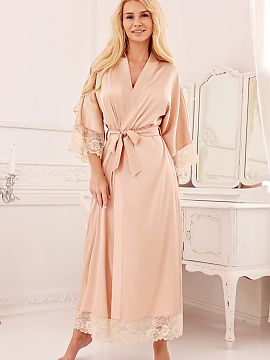 Bathrobe Kalimo  Long, satin robe in a luxurious edition Sumatra. Made of delicate, flowing satin, which follows the owner like magical mist with every movem