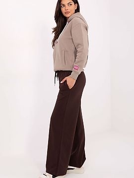 Tracksuit trousers Relevance