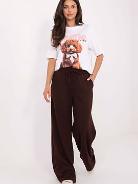 Tracksuit trousers Relevance  Casual sweatpants, perfect for everyday wear. Made of a soft blend of viscose, polyester, and elastane, they provide comfort, breathability,