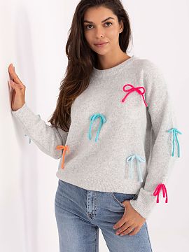 sweter Factory Price  Casual women\'s sweater of standard length, perfect for everyday wear. Made of a pleasant to the touch blend of polyamide, viscose, wool and
