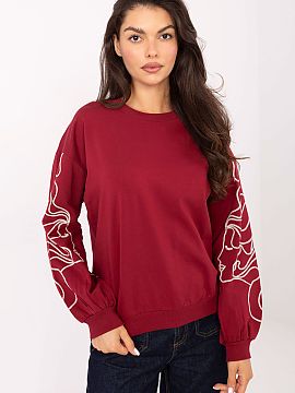 sweatshirt Relevance  Women\'s casual sweatshirt, made of soft cotton with a touch of elastane, guarantees comfort and freedom of movement. A standard length mode