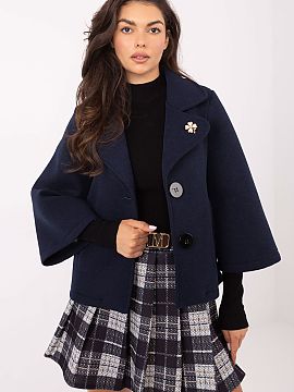 Coat Rue Paris  Short women\'s coat with an elegant character, perfect for the transitional season of autumn, winter, and spring. Made of high-quality blend