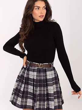Short skirt Rue Paris  Pleated women\'s skirt with a casual character, perfect for everyday wear and work. Made of lightweight polyester in a classic check pattern