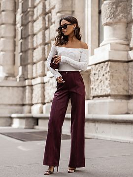 Women trousers LaBalancia  Discover our new proposal for people looking for stylish and comfortable trousers - FERN Bordo trousers. These fashion classics combine eleg
