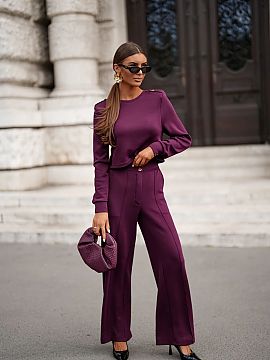 Set LaBalancia  Discover elegance and comfort with the CARMEN Fiolet sets. This unique set consists of a blouse and trousers, which perfectly combine comfor