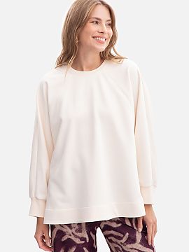 Sweatshirt BeWear  Oversized women\'s sweatshirt made of high-quality, smooth sweatshirt fabric with a weight of 280 g, with looped underside, which provides c