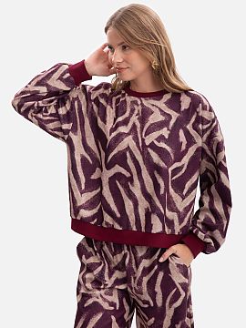 Sweatshirt BeWear  Women\'s sweatshirt made of soft, brushed knit fabric with a print, with a pleasant to the touch structure with delicate hairs. The material