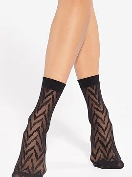 Socks Gatta  Women\'s high socks with a subtle pattern, comfort and style in one. Semi-matte, 20 DEN thick, delicately emphasize the legs and add an eleg