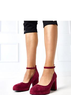 Block heel pumps Solea  Elegant women\'s pumps made of soft, suede-like eco leather are a stylish choice for various occasions. The classic design has been enhanced