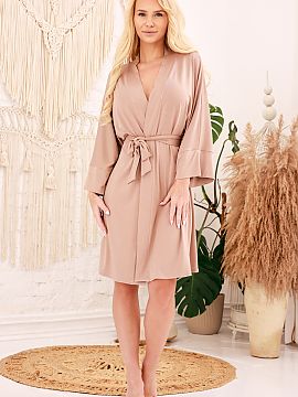 Bathrobe Kalimo  Immerse yourself in the cozy luxury of the Songa nightgown. This elegant and timeless model, made of breathable, silky soft viscose, is the 