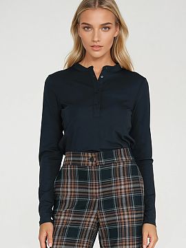 Blouse Nife  Stylish women\'s blouse with a fitted cut that emphasizes the silhouette. Made of elastic material with spandex, which provides comfort and 