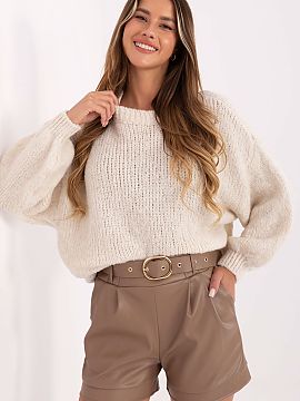 Shorts Rue Paris  Elegant leather women\'s shorts are a stylish proposition for women who value comfort and a fashionable look. Made of a high-quality blend o